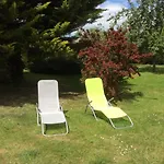 Normandie Cosy Rdc Independant Bien Equipe Dans Maison Confortable Terrasse Grand Jardin Clos Sans Vis A Vis Parking Privatif Entre Caen Et Bayeux, Proche Plages Du Debarquement Loucelles