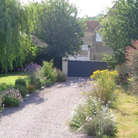 Normandie Cosy Rdc Independant Bien Equipe Dans Maison Confortable Terrasse Grand Jardin Clos Sans Vis A Vis Entre Caen Et Bayeux, Proche Plages Du Debarquement