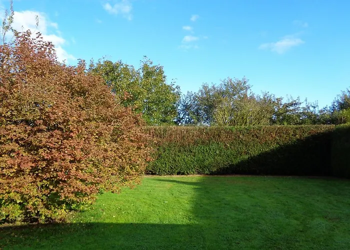 Normandie Cosy Rdc Independant Bien Equipe Dans Maison Confortable Terrasse Grand Jardin Clos Sans Vis A Vis Parking Privatif Entre Caen Et Bayeux, Proche Plages Du Debarquement Loucelles