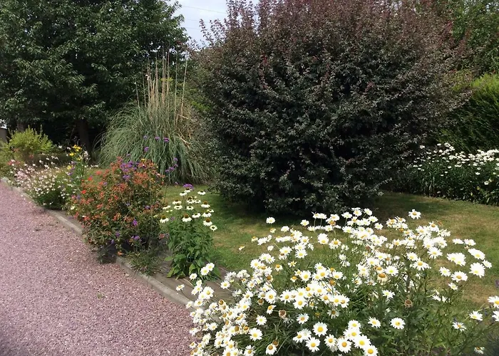 Normandie Cosy Rdc Independant Bien Equipe Dans Maison Confortable Terrasse Grand Jardin Clos Sans Vis A Vis Parking Privatif Entre Caen Et Bayeux, Proche Plages Du Debarquement
