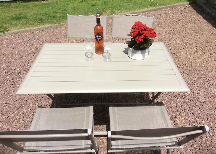 Normandie Cosy Rdc Independant Bien Equipe Dans Maison Confortable Terrasse Grand Jardin Clos Sans Vis A Vis Parking Privatif Entre Caen Et Bayeux, Proche Plages Du Debarquement 3*